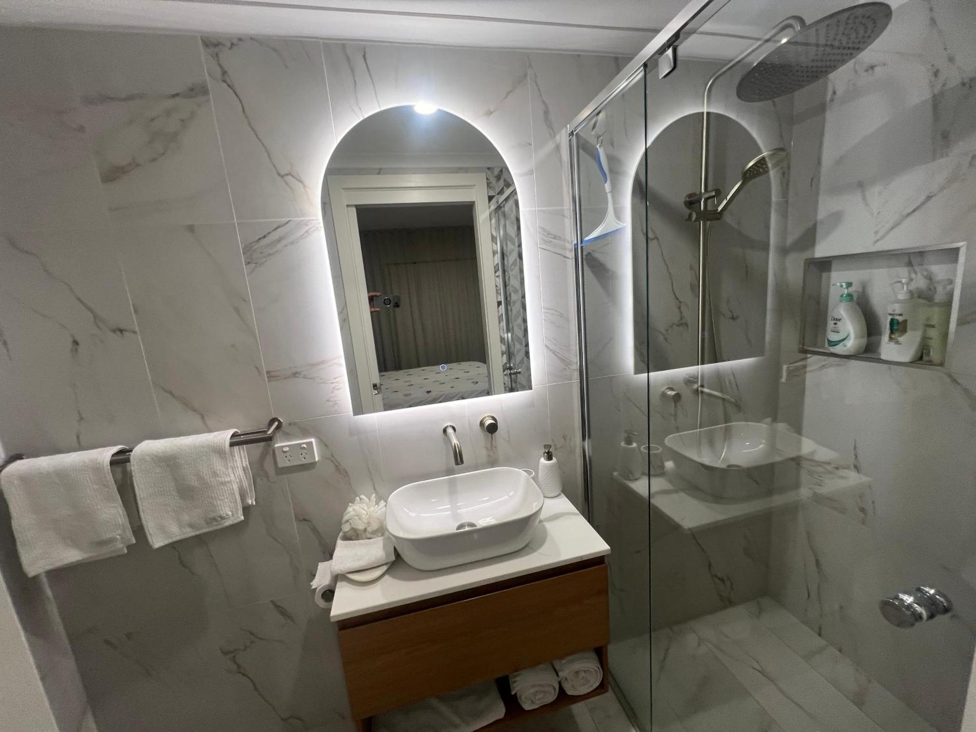 Adelaide Cbd Apartment - 3Br, 2Bath & Carpark Εξωτερικό φωτογραφία