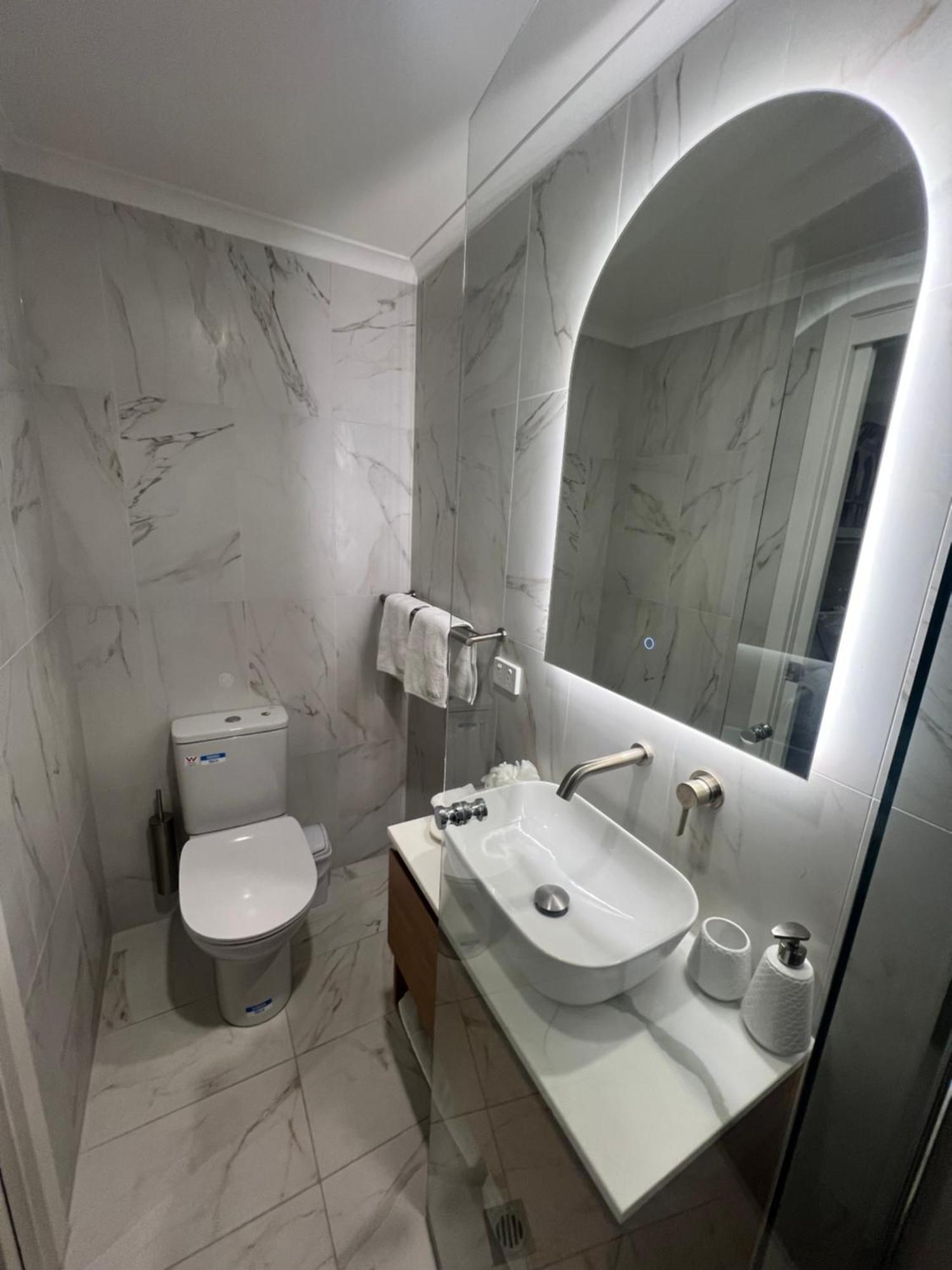 Adelaide Cbd Apartment - 3Br, 2Bath & Carpark Εξωτερικό φωτογραφία