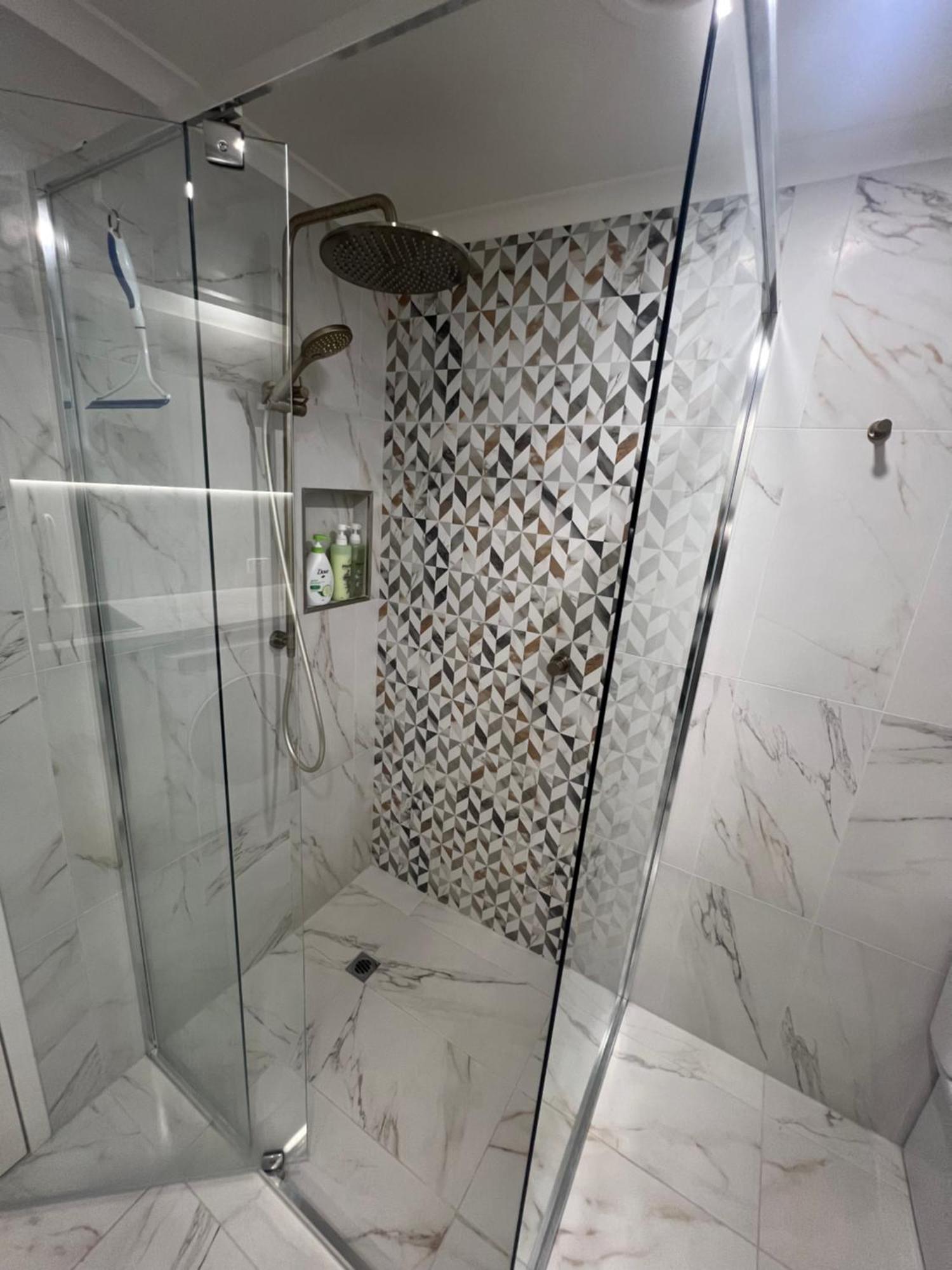 Adelaide Cbd Apartment - 3Br, 2Bath & Carpark Εξωτερικό φωτογραφία